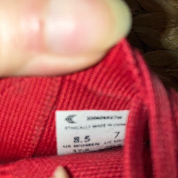 Cariuma Red Sneakers - Picture 9 of 10